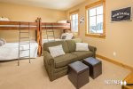 Bunk Room with 2 Twin/Full Bunks & Queen Sofa Bed